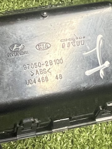 HYUNDAI 970502B100 в наличии Черновцы