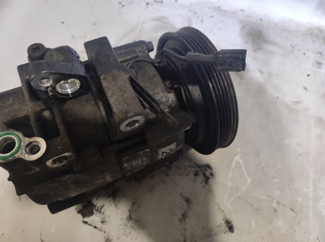 Компрессор климатической установки 97610H1021 HYUNDAI