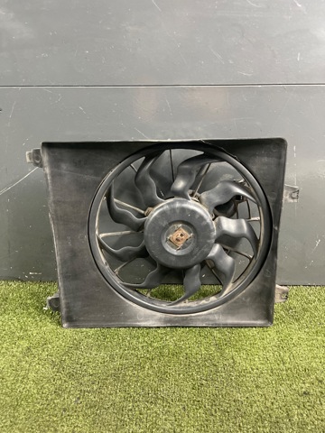 977302B200 HYUNDAI Диффузор радиатора кондиционера, в сборе с крыльчаткой и мотором купить в Сумы