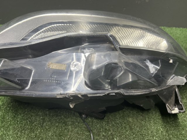 9808572680 PEUGEOT Левая фара купить в Киев