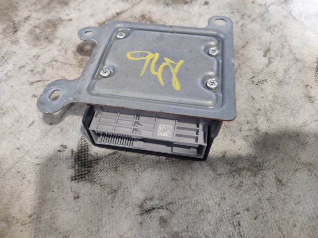 985106332R RENAULT Модуль-процессор управления подушкой безопасности (ЭБУ AIRBAG) купить в Черновцы