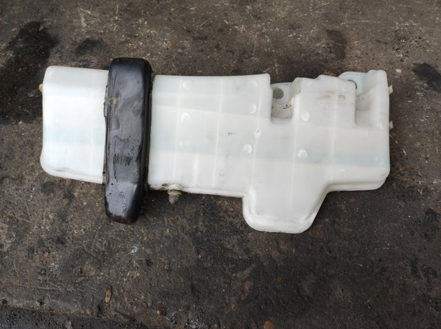 98611H1001 HYUNDAI Бачок омывателя купить в Запорожье
