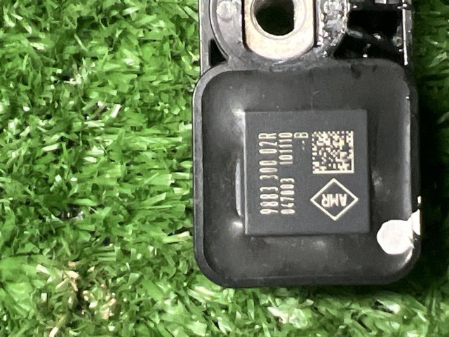 988330002R Датчик удара купить Кривой Рог