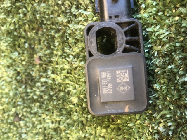 Датчик AIRBAG передний 988333198R RENAULT