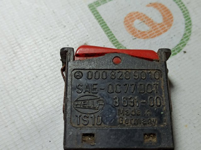 0008209010 MERCEDES Кнопка включения аварийного сигнала купить в Черкассы