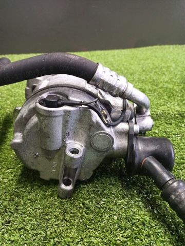 MERCEDES A0012305611 Компрессор кондиционера в наличии Ирпень