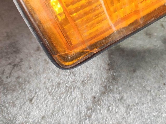 Поворотник левый A0018226720 MERCEDES