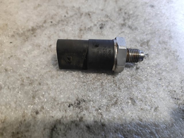 A0041531328 MERCEDES Датчик распредвала купить в Одесса