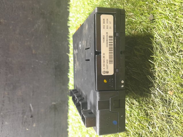 MERCEDES A1635459032 Регулятор оборотов вентилятора охлаждения (блок управления) в наличии Полтава