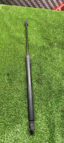 A1648800129 Амортизатор капота правый купить Кривой Рог