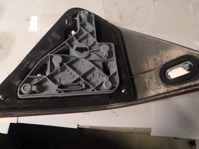 MERCEDES A2038200164 Фонарь задний левый в наличии Житомир