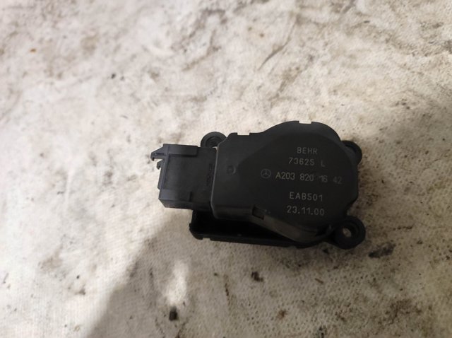 A2038201642 MERCEDES Привод заслонки печки купить в Кривой Рог