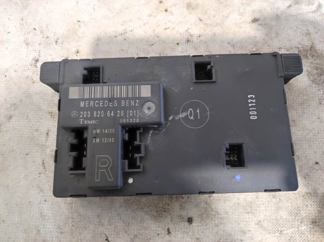 2038206426 MERCEDES Блок комфорта передней двери купить в Тернополь
