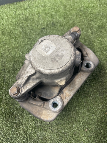 MERCEDES A2044212181 Суппорт тормозной передний левый в наличии Павлоград
