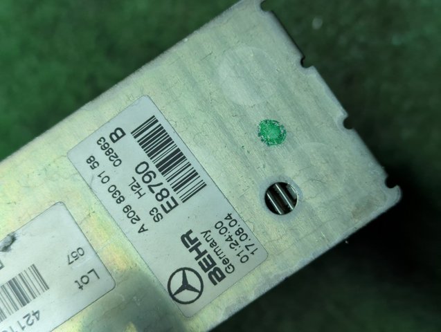 MERCEDES A2098300158 Испаритель кондиционера в наличии Черкассы
