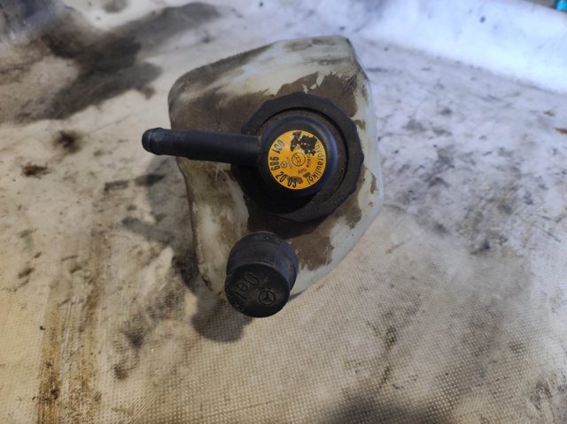 MERCEDES A2103200014 Бачок насоса ГУР в наличии Николаев