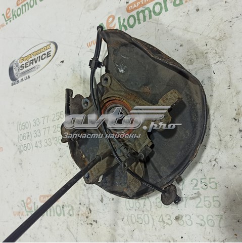 Кулак поворотный левый A2103509308 MERCEDES