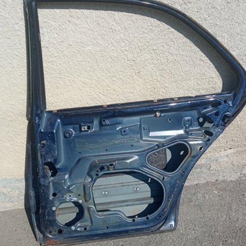 Дверь задняя, правая A2107302405 MERCEDES