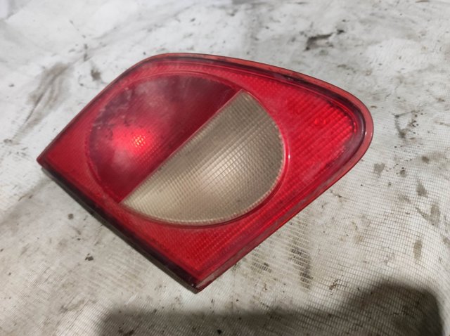 Задняя левая внутренняя фара A2108200964 MERCEDES