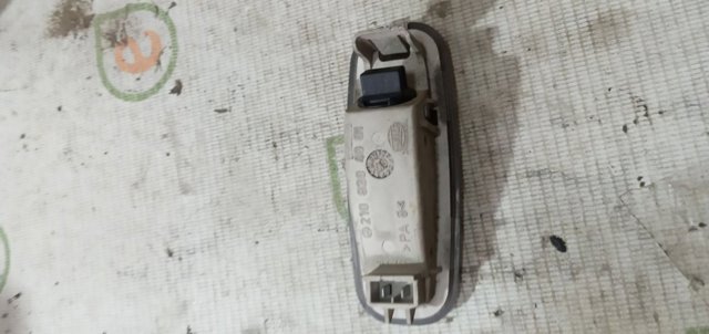 Плафон подсветки багажного отсека A2108204001 MERCEDES