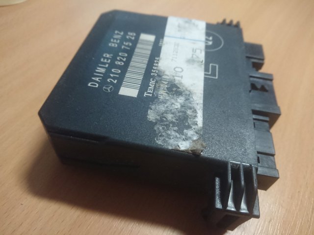 A2108207526 MERCEDES Блок комфорта передней двери купить в Украина