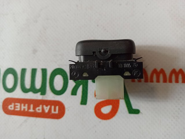 A2108213551 MERCEDES Кнопочный блок управления стеклоподъемником центральной консоли купить в Кривой Рог