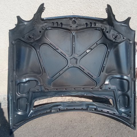 Капот двигателя A2108800957 MERCEDES
