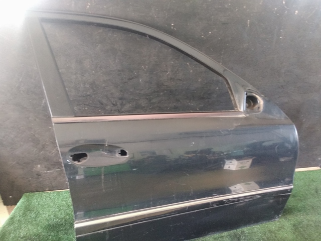 A2117201405 MERCEDES Дверь передняя правая купить в Ирпень
