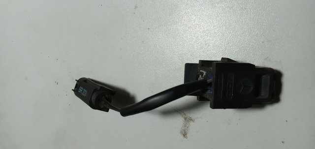 Веерная форсунка омывателя A2208600347 MERCEDES