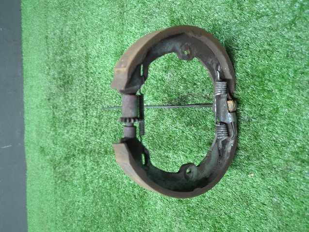 MERCEDES A2304200320 Колодки ручника (стояночного тормоза) в наличии Ужгород