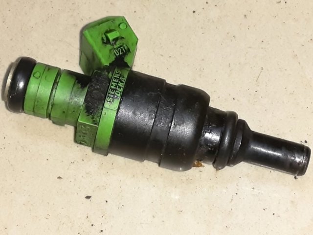 Форсунка дизельная в сборе A2710780549 MERCEDES