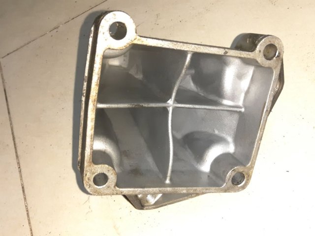 A2712230904 MERCEDES Кронштейн подушки (опоры) двигателя левой купить в Сумы