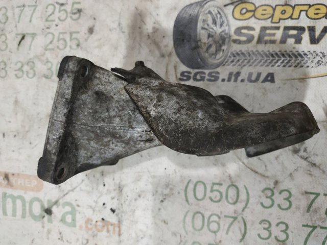 A6042230004 Кронштейн подушки (опоры) двигателя правой купить Полтава