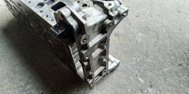 MERCEDES A6510103020 ГБЦ в наличии Киев
