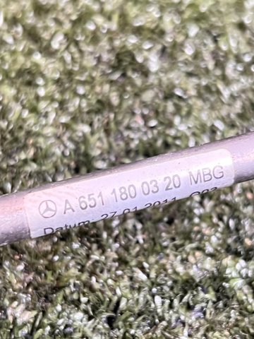 MERCEDES A6511800320 Трубка (шланг) подачи масла к турбине в наличии Кривой Рог
