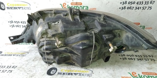 MERCEDES A9018203061 Фара левая в наличии Ровно