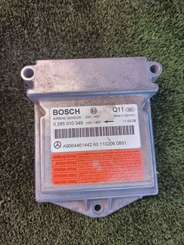 Блок управления airbag A9064461442 MERCEDES