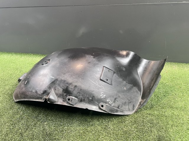 Подкрылок крыла переднего правый передний A9066840377 MERCEDES
