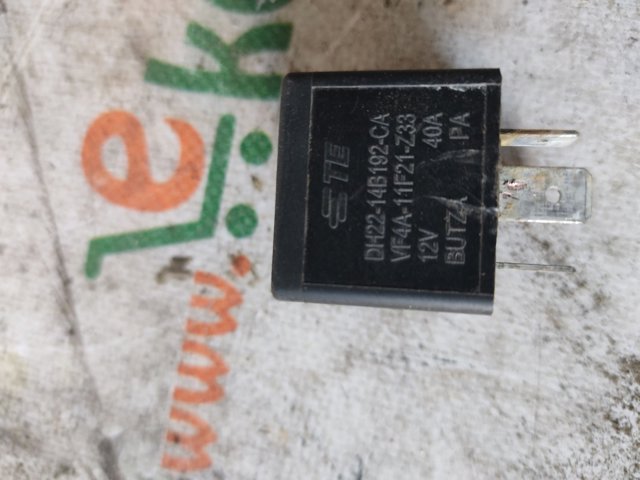 LAND ROVER DH2214B192CA в наличии Винница