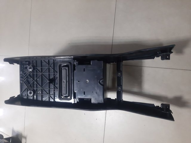 MERCEDES E9300411 в наличии Одесса