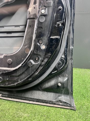 NISSAN H01008H7MM Дверь передняя правая в наличии Ирпень