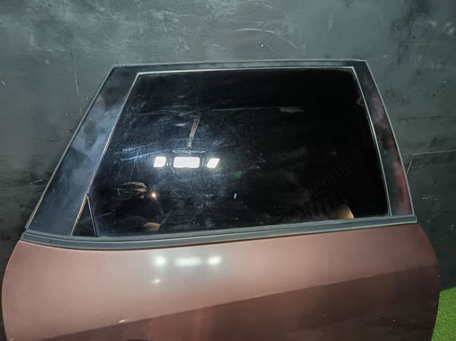NISSAN H2100CA0MM Дверь задняя правая в наличии Черкассы