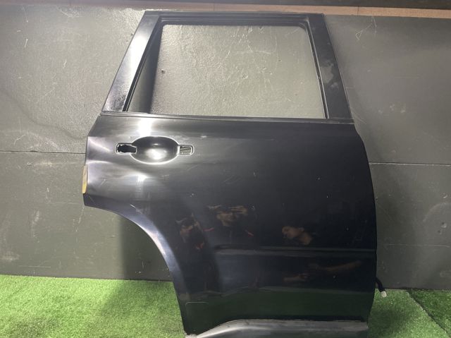 Дверь задняя в сборе H210MJG0MA NISSAN