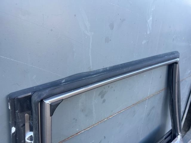 NISSAN H210MJG0MA Дверь задняя правая в наличии Киев