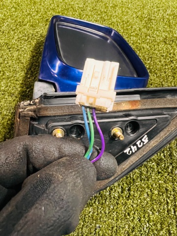 Боковое зеркало заднего вида в сборе K63028H970 NISSAN