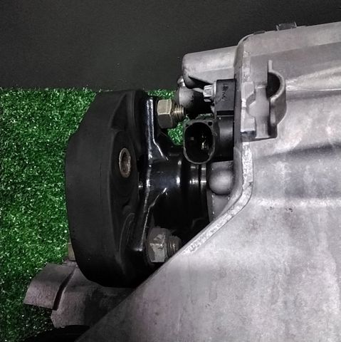 MERCEDES R2032610701 КПП в сборе (механическая коробка передач) в наличии Украина