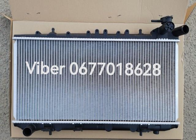 Радиатор охлаждения двигателя  - аналог , twr, соты плоские, толщина 26мм 21410-65C01