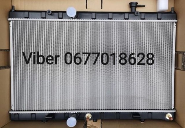 Радиатор охлаждения двигателя 214604BC5A NISSAN