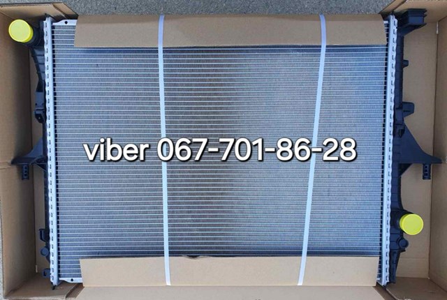 Радиатор водяной Порше Кайен