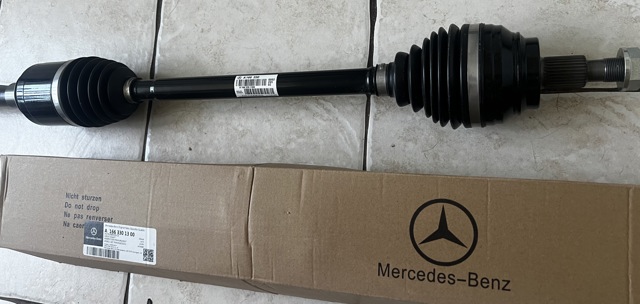 1663301300 MERCEDES Правая полуось купить в Львов